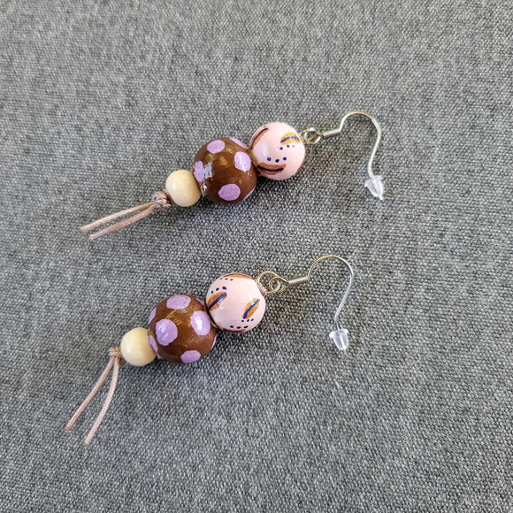 New handmade Necklace and earrings set - Picture 3 of 7